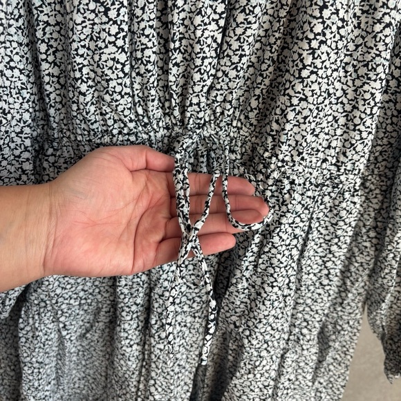 NWT & Other Stories Long Sleeves Mini Dress, Size L - Picture 7 of 16